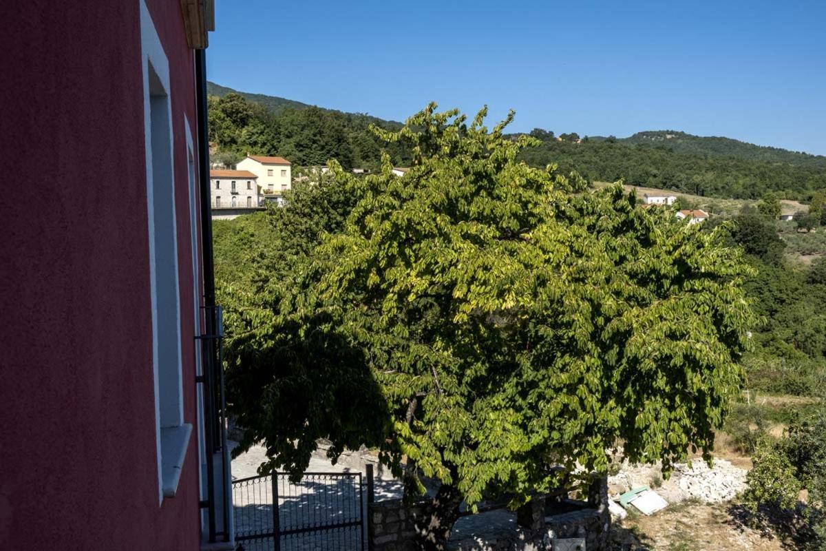 Il Mascherone Sepino Exteriör bild